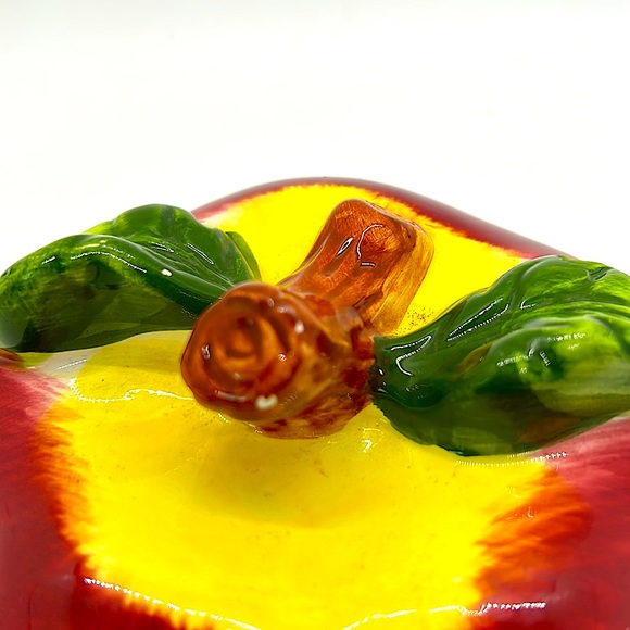 Vintage Apple Container with Lid 😍🍎 - Picture 6 of 6